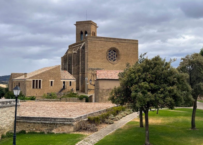 Cerco de Artajona, Spain